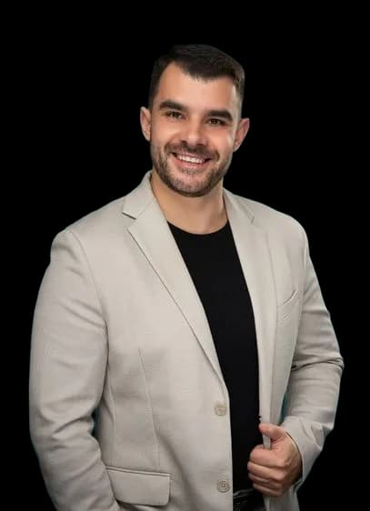 Tomasz Sobiecki — zdjęcie portretowe